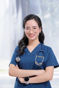 Nông Huyền Trang, Bác Sĩ xương khớp